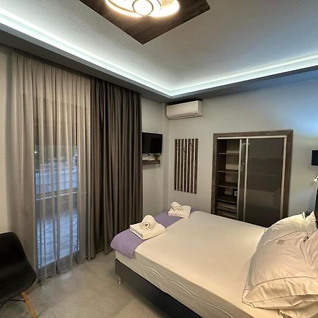 Avra Comfort Rooms Nea Poteidaia Bagian luar foto