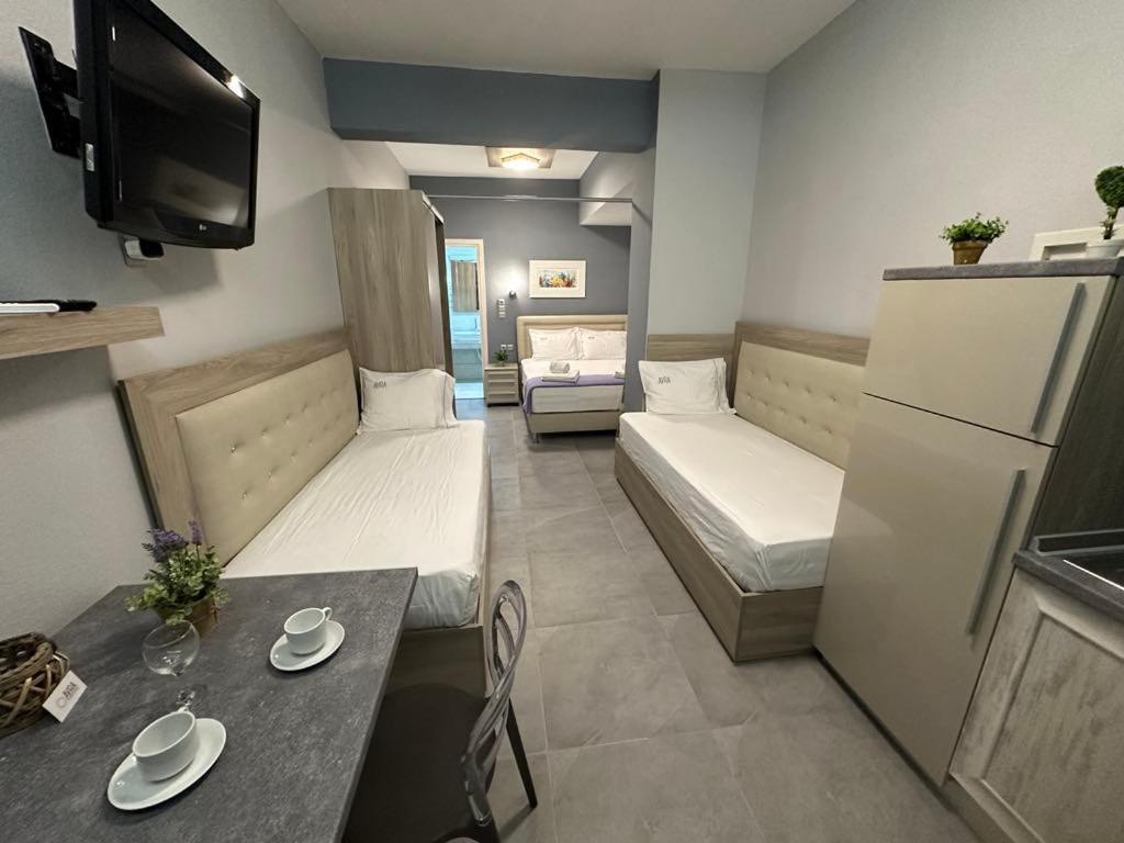 Avra Comfort Rooms Nea Poteidaia Bagian luar foto
