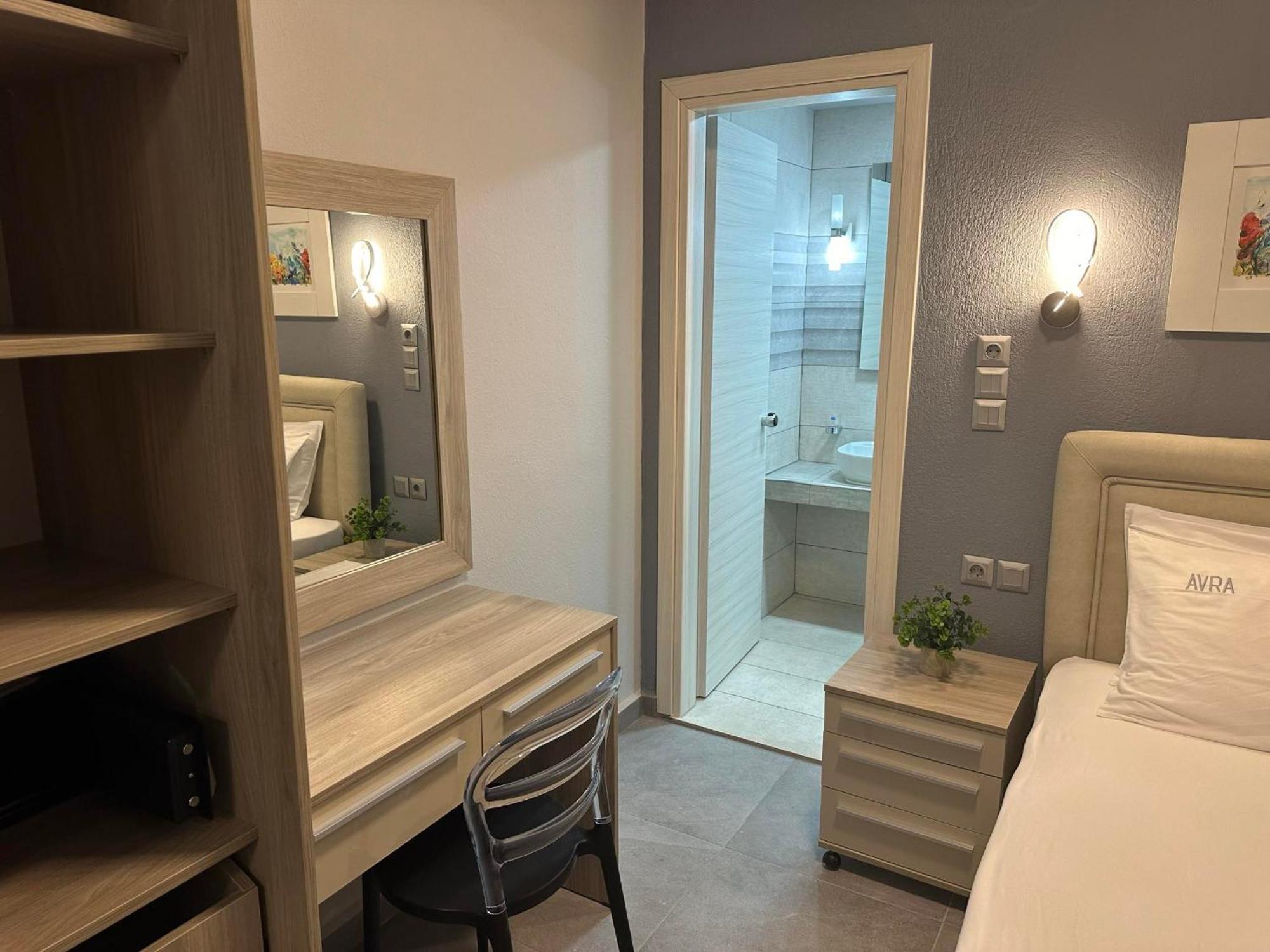 Avra Comfort Rooms Nea Poteidaia Bagian luar foto