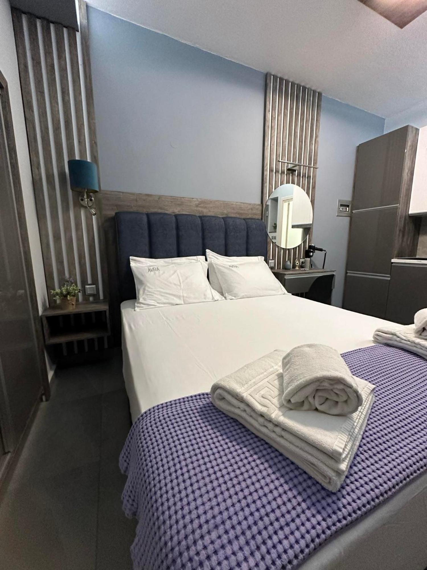 Avra Comfort Rooms Nea Poteidaia Bagian luar foto